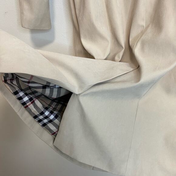 Burberrys Women's Trench Coat Vintage Novacek Lined Cream Tan Large Belted - Picture 7 of 14